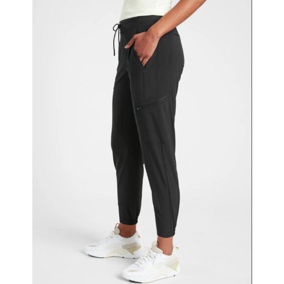 Athleta Venture Pant in Black Womens Size 0 EUC - Picture 3 of 10